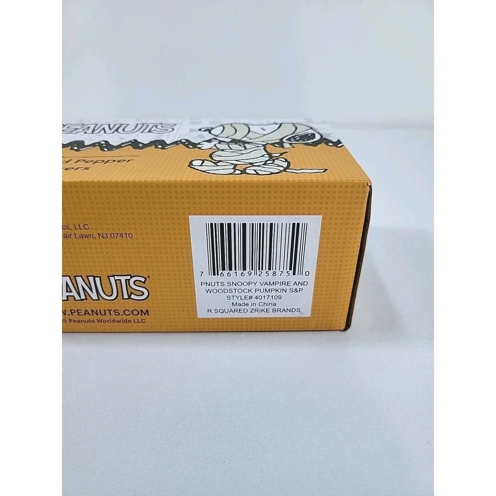 Peanuts New Zrike 2025 Snoopy & Woodstock Halloween Salt & Pepper Shaker Set